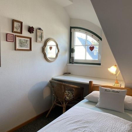 Ferienwohnung Nr 07 Og Spitzboden Born Exteriör bild